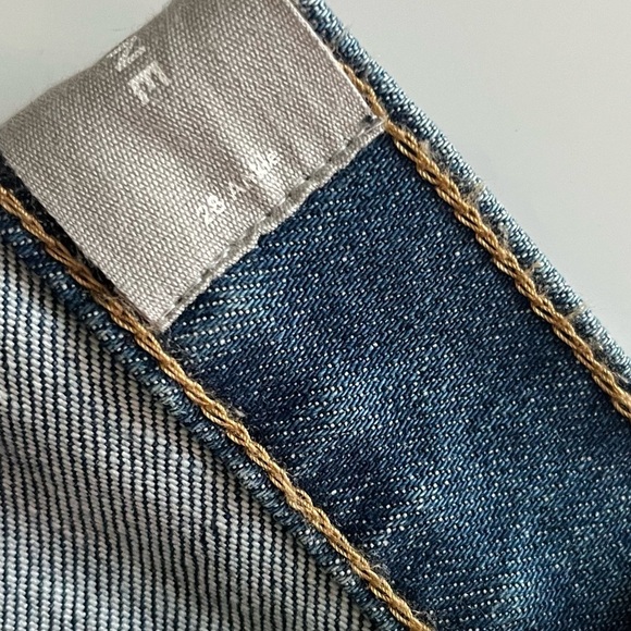 Everlane • NWT Mid Rise Skinny Classic Blue Ankle Jeans - Picture 5 of 10